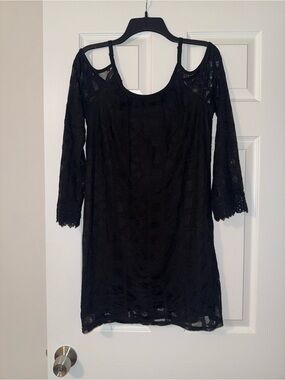 Xhilaration Black Lace Cold-Shoulder Top Size Small